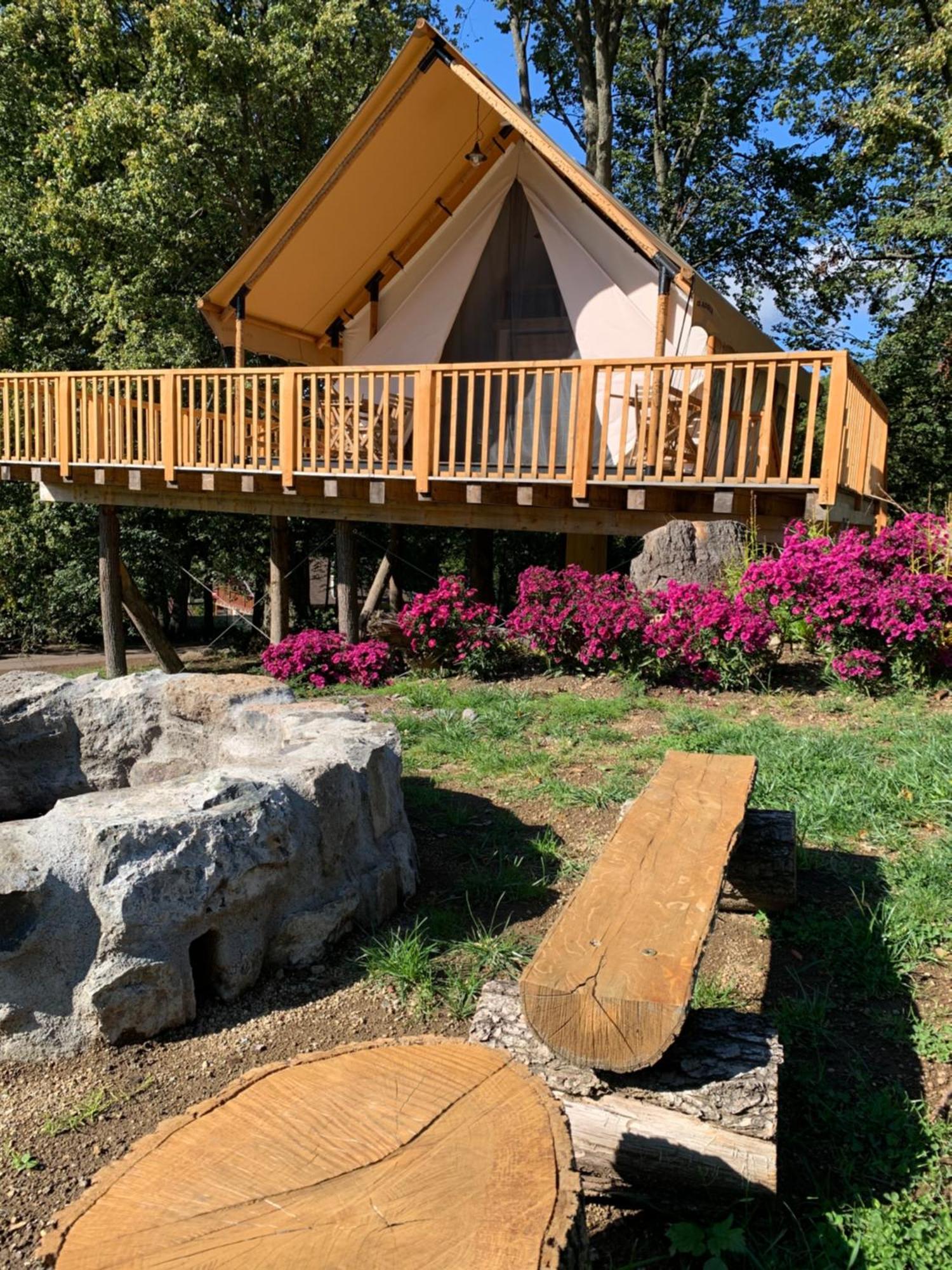 Hotel Forrest Glamping Banská Štiavnica Zewnętrze zdjęcie