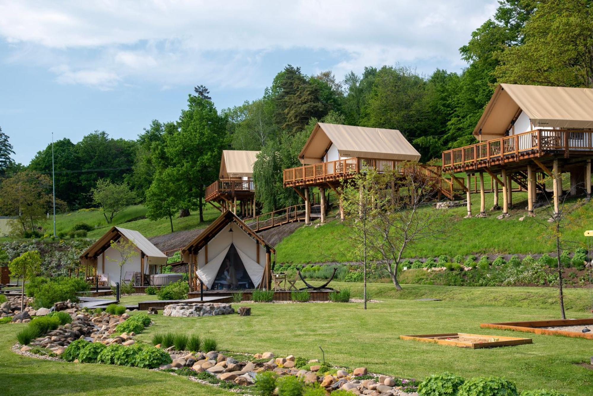 Hotel Forrest Glamping Banská Štiavnica Zewnętrze zdjęcie