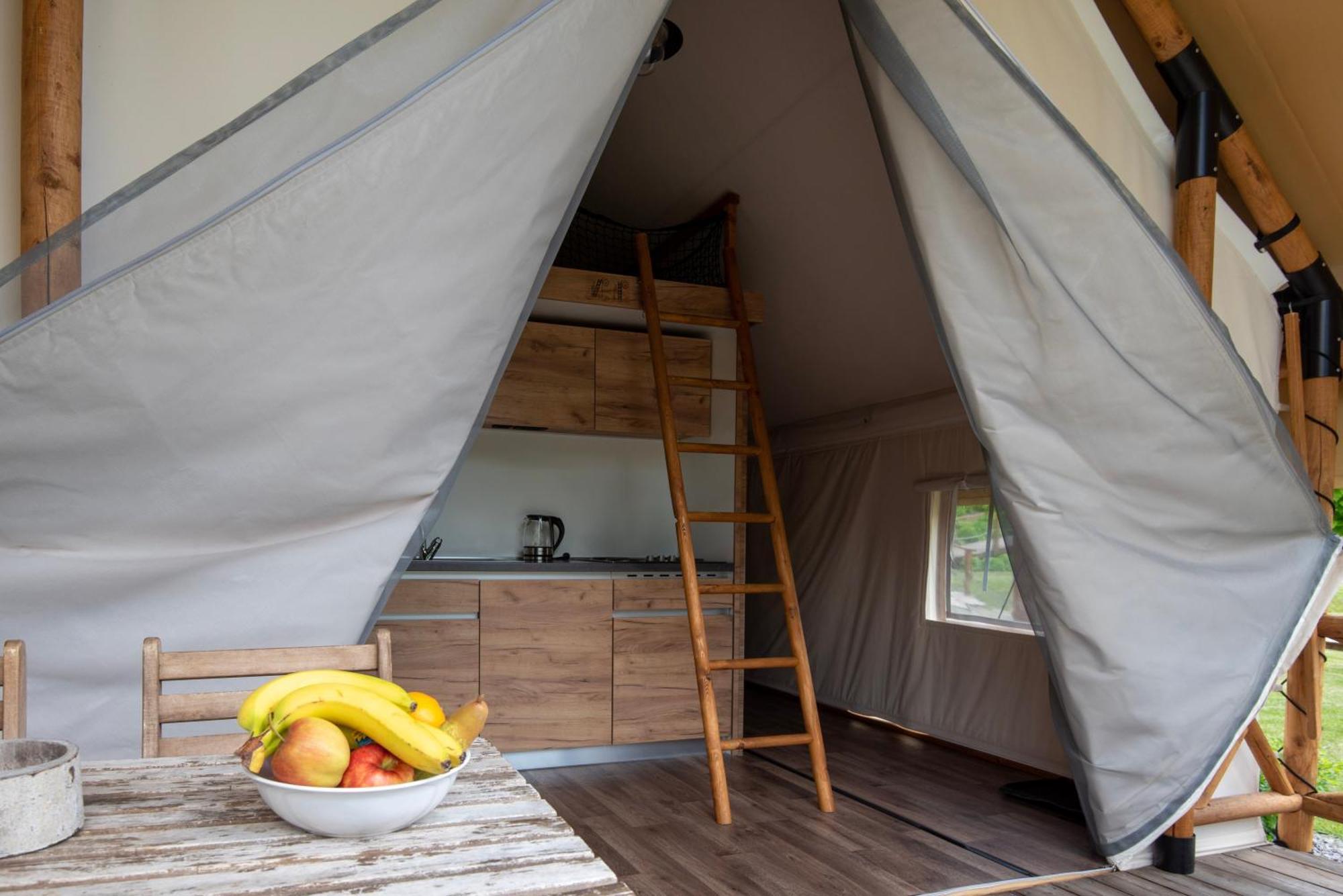 Hotel Forrest Glamping Banská Štiavnica Zewnętrze zdjęcie