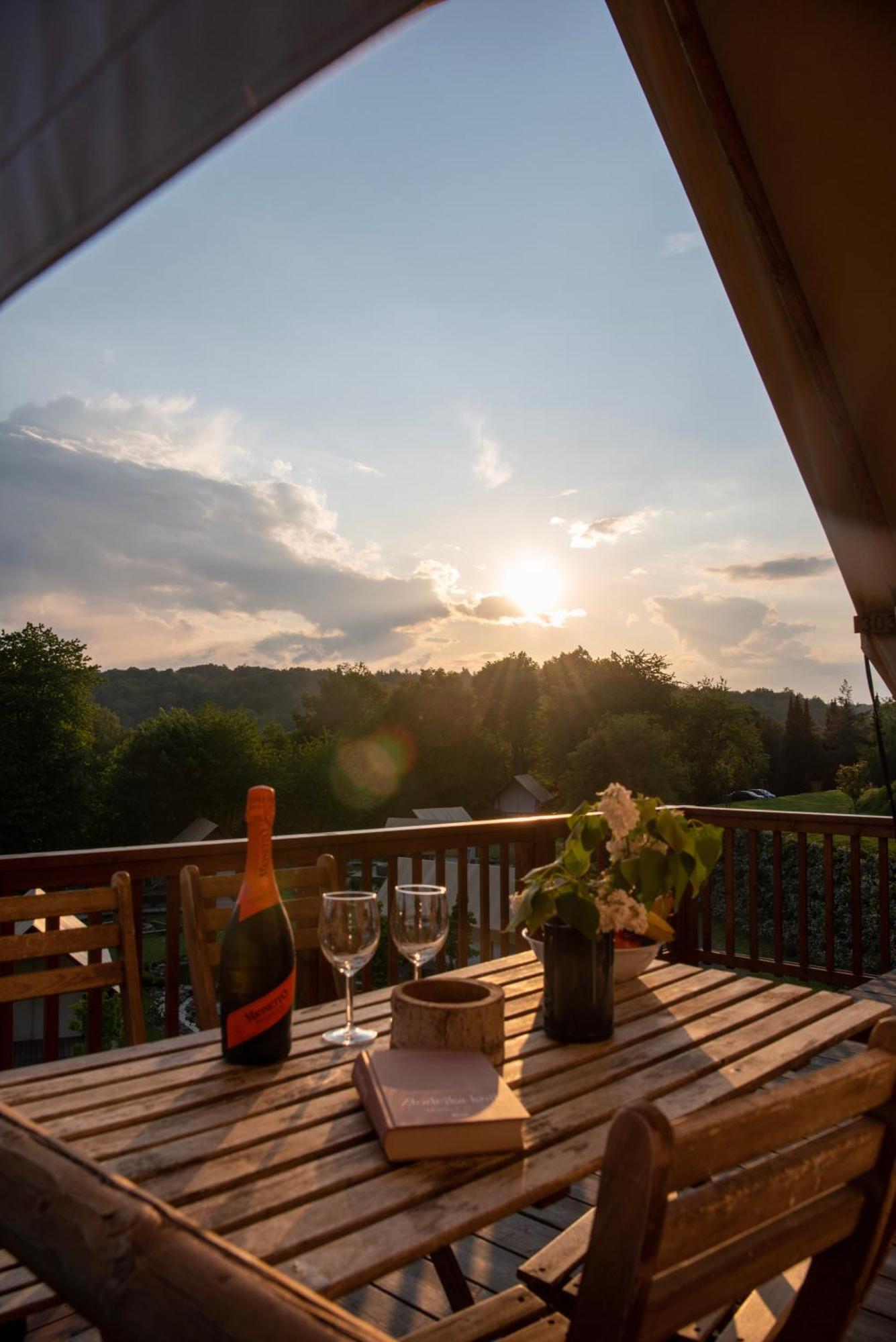 Hotel Forrest Glamping Banská Štiavnica Zewnętrze zdjęcie