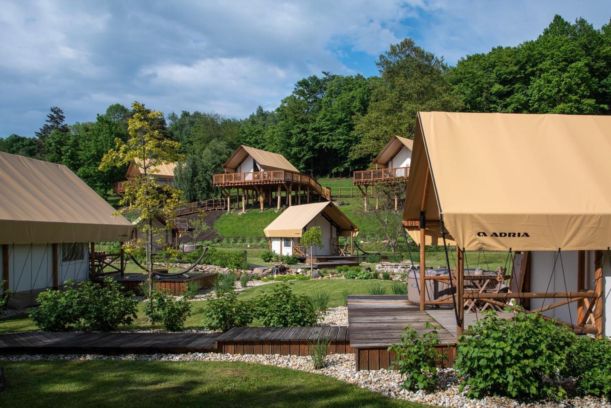 Hotel Forrest Glamping Banská Štiavnica Zewnętrze zdjęcie